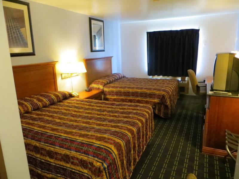 Knights Inn Memphis At Macon Cove Екстериор снимка